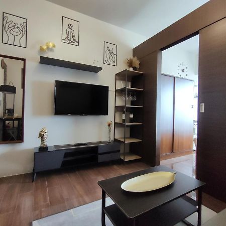 Апартаменты Amazing View Makati Elegant Flat 400Mb Internet Манила Экстерьер фото