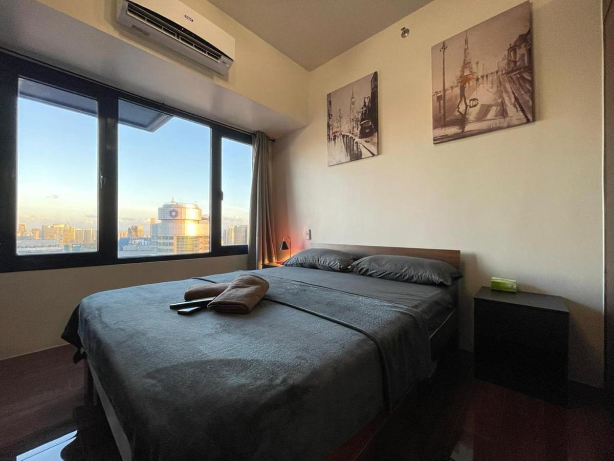 Апартаменты Amazing View Makati Elegant Flat 400Mb Internet Манила Экстерьер фото